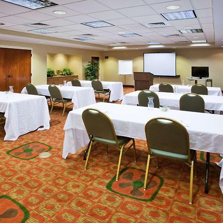 Hampton Inn & Suites Oxford-Anniston Bisnis foto
