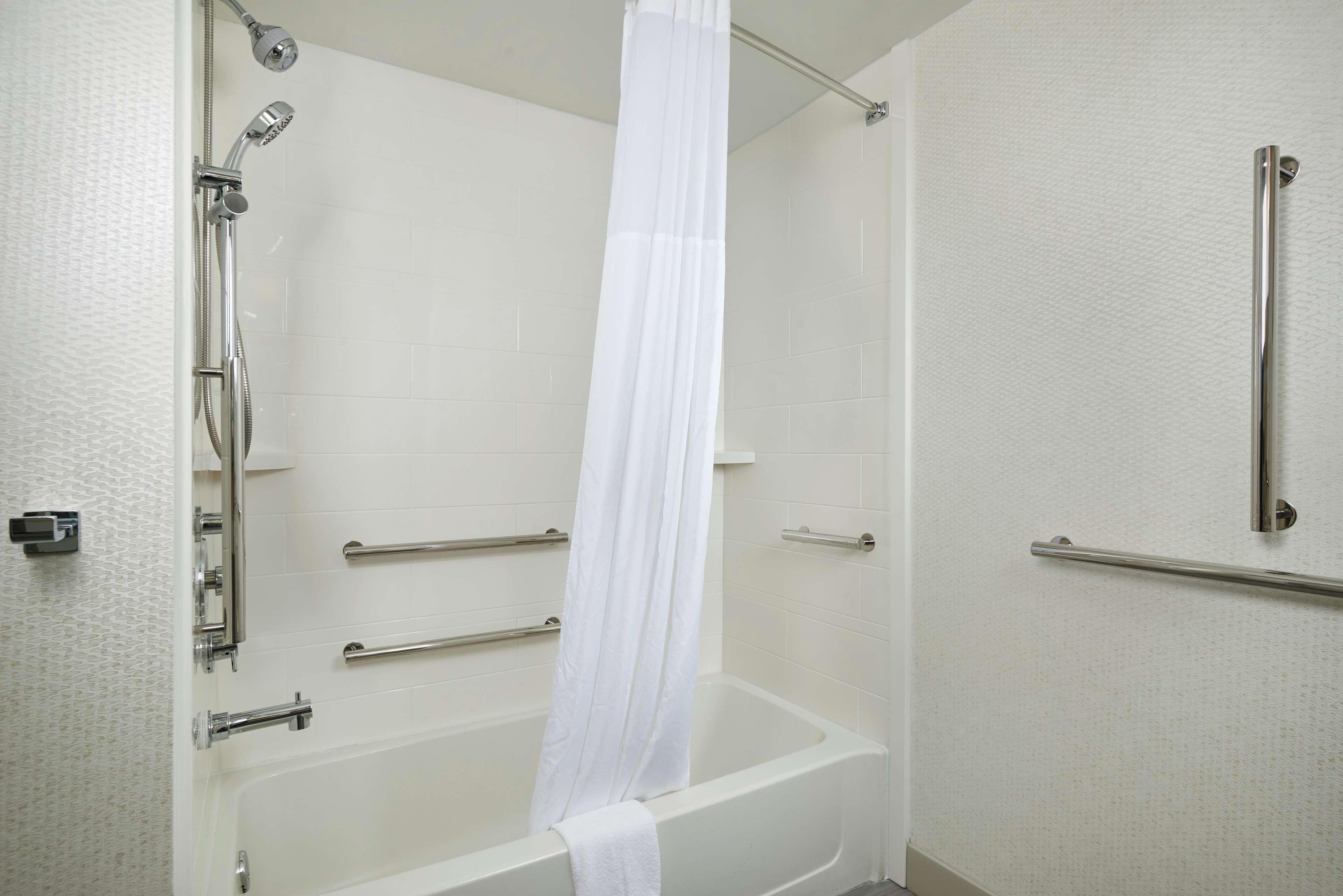 Hampton Inn & Suites Oxford-Anniston Bagian luar foto