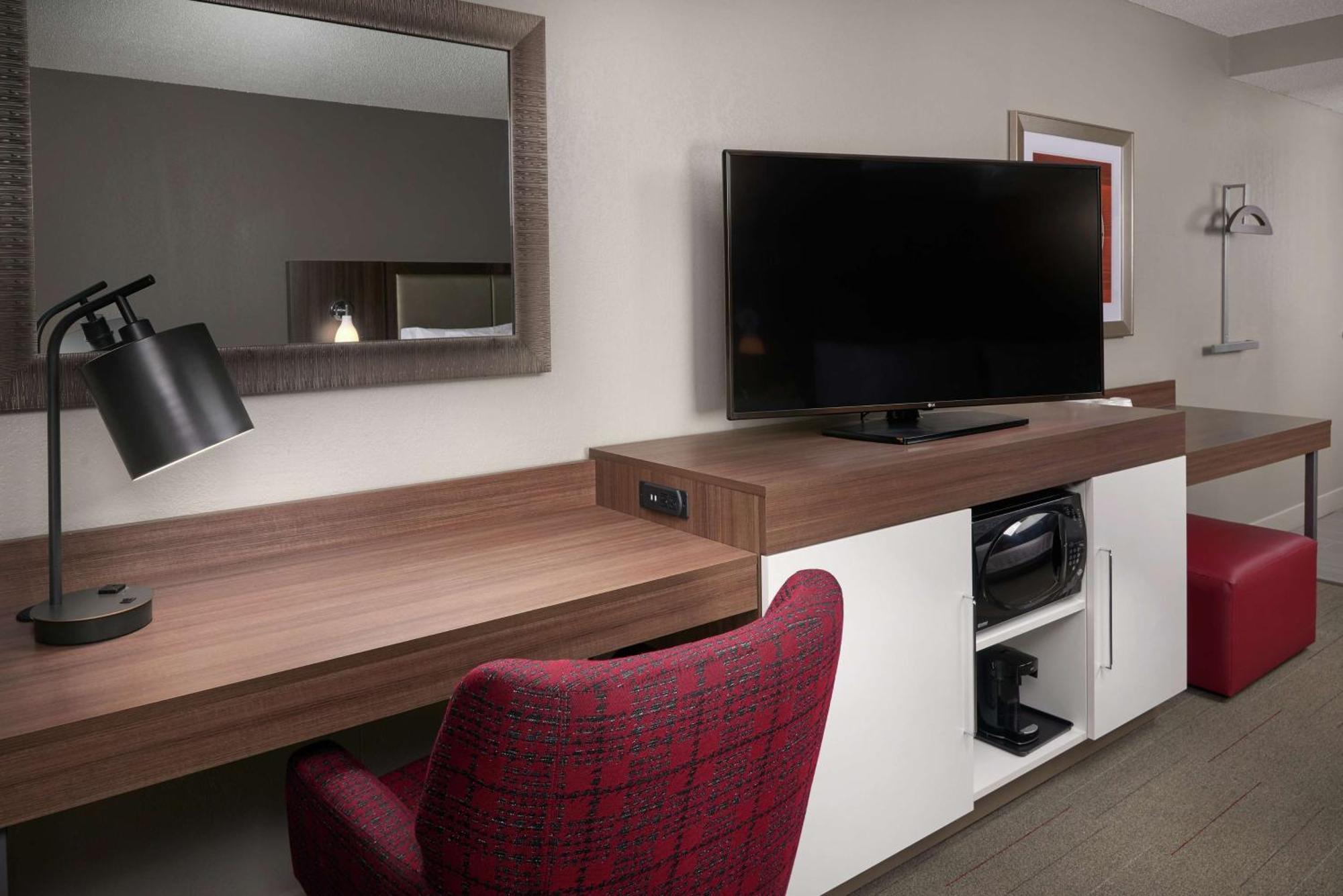 Hampton Inn & Suites Oxford-Anniston Bagian luar foto