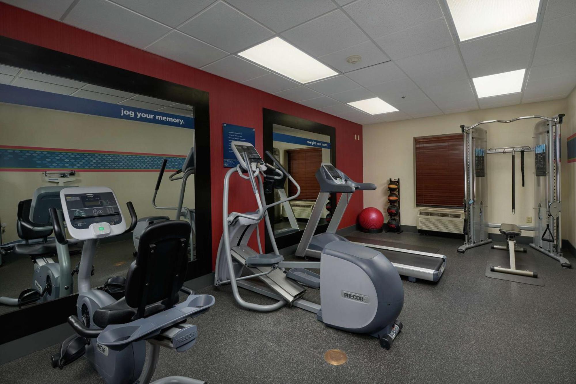 Hampton Inn & Suites Oxford-Anniston Bagian luar foto